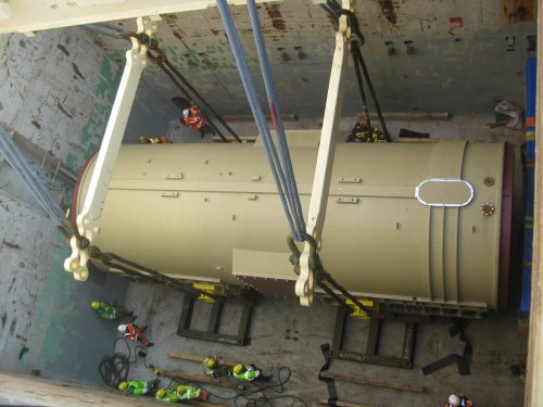 1 / 4 Project ex Vlissingen to Lumut - 1 Generator-Stator - 1177x490x464 cm - 447'400 kgs