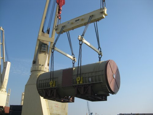 1 / 4 Project ex Vlissingen to Lumut - 1 Generator-Stator - 1177x490x464 cm - 447'400 kgs